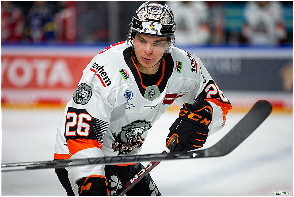 PENNY DEL; Koelner Haie- Loewen Frankfurt; Koeln, 01.12.2022